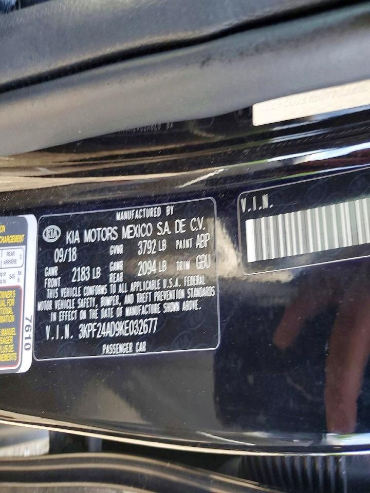 2019 Kia Forte Lxs - zdjęcie 12