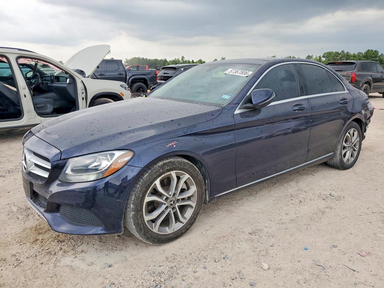 2018 Mercedes-Benz C 300 - zdjęcie główne