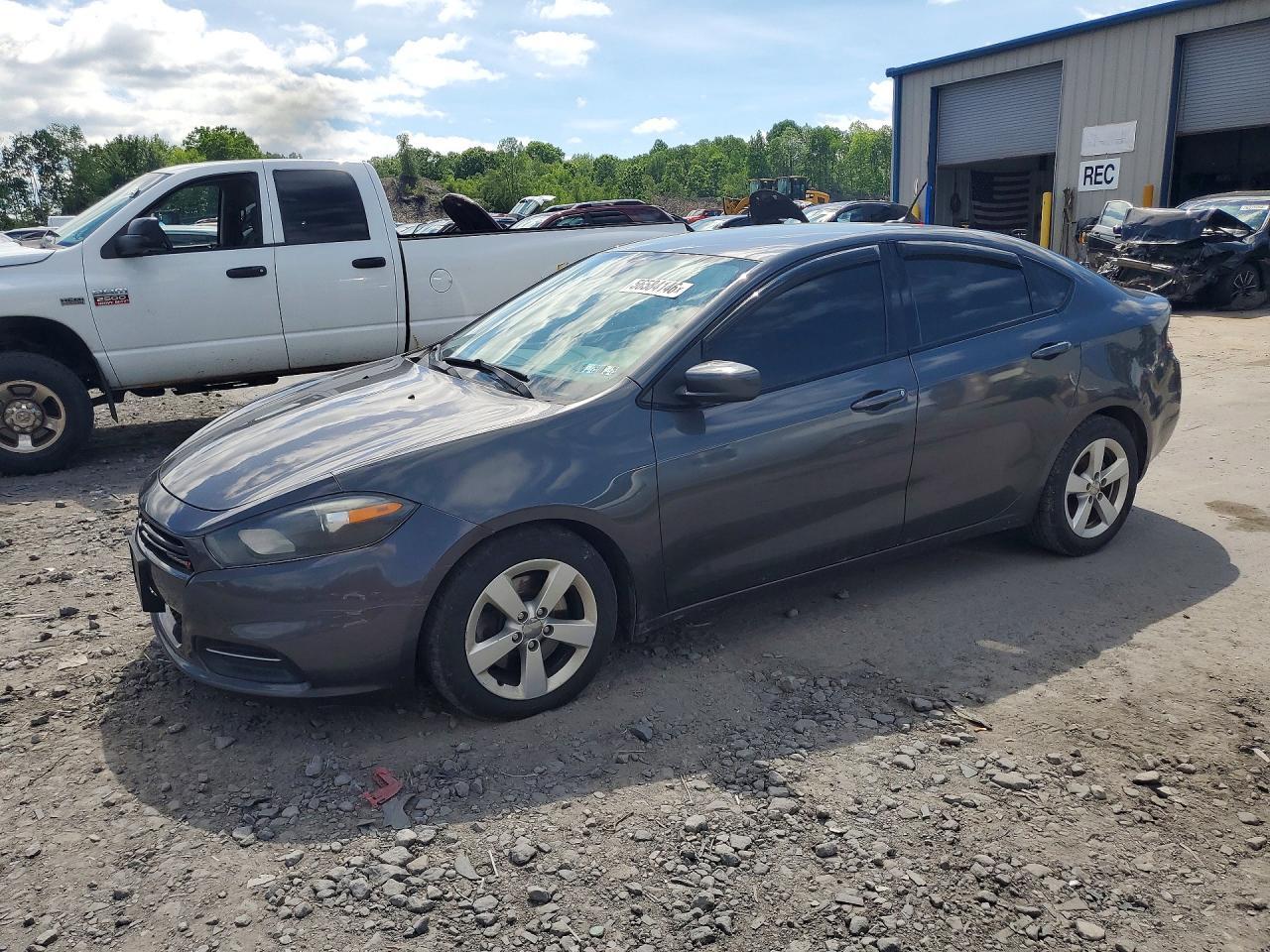 2016 Dodge Dart Sxt - zdjęcie główne