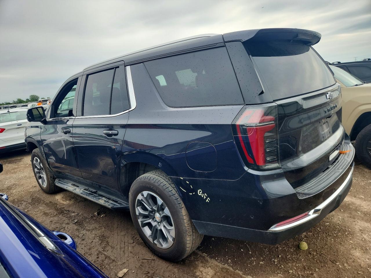 2025 Chevrolet Tahoe K1500 Ls - zdjęcie 2