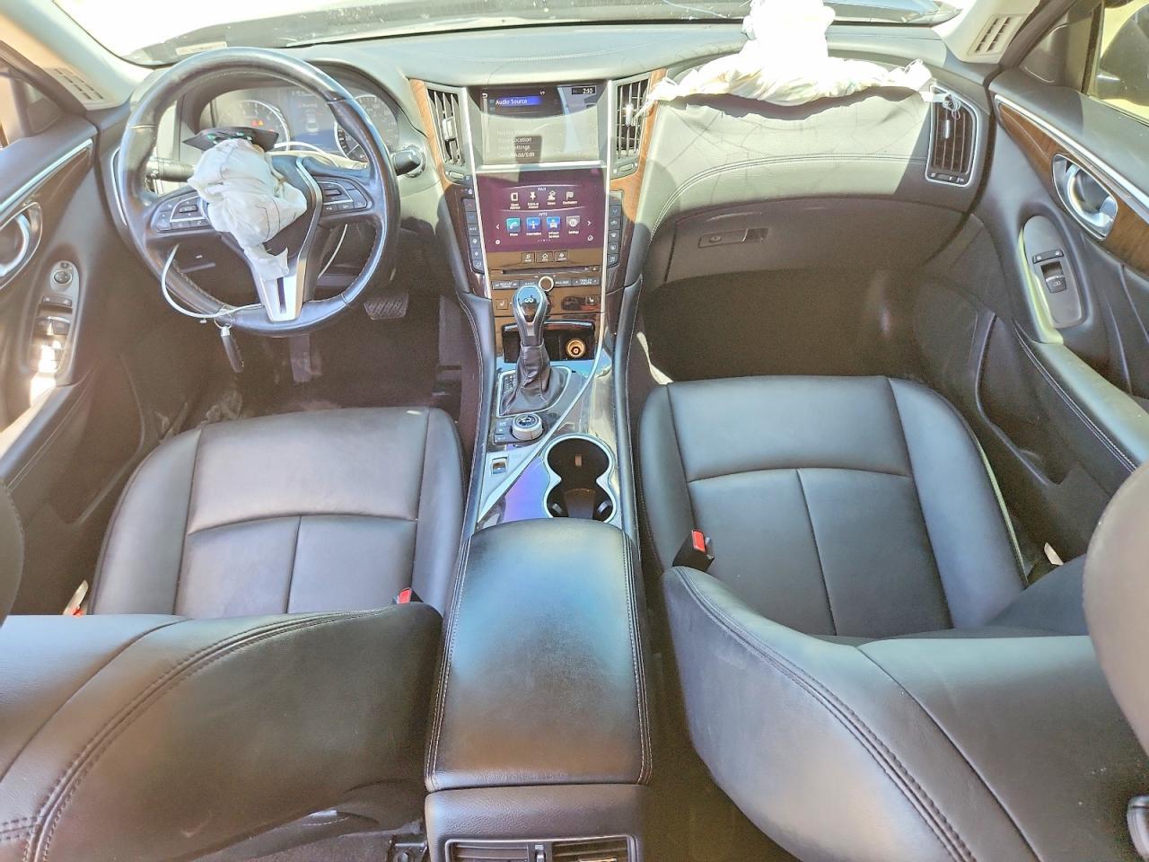 2018 Infiniti Q50 3.0T Luxe - zdjęcie 8