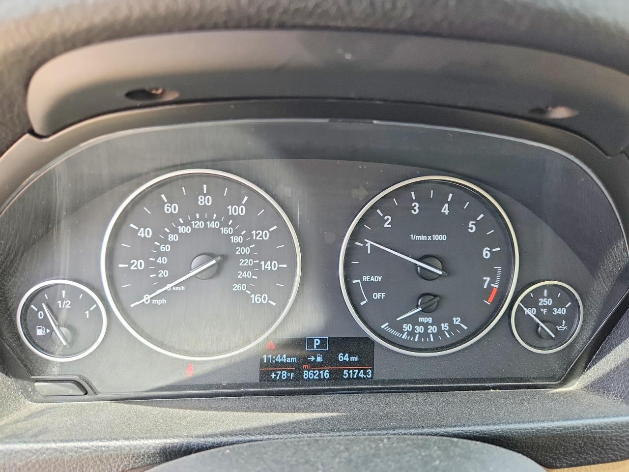 2014 BMW 320 I xDrive - zdjęcie 9