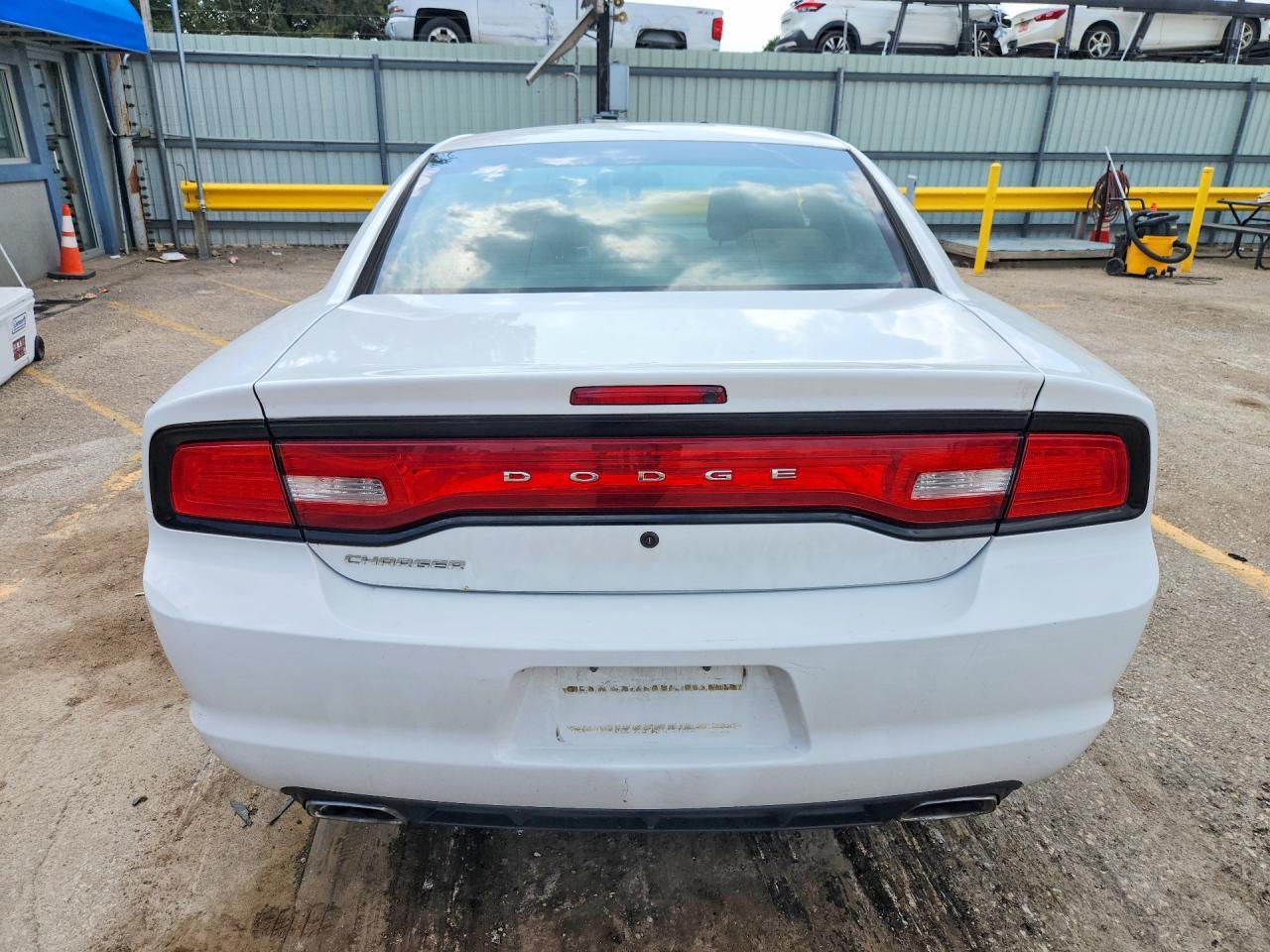 2013 Dodge Charger Police - zdjęcie 6