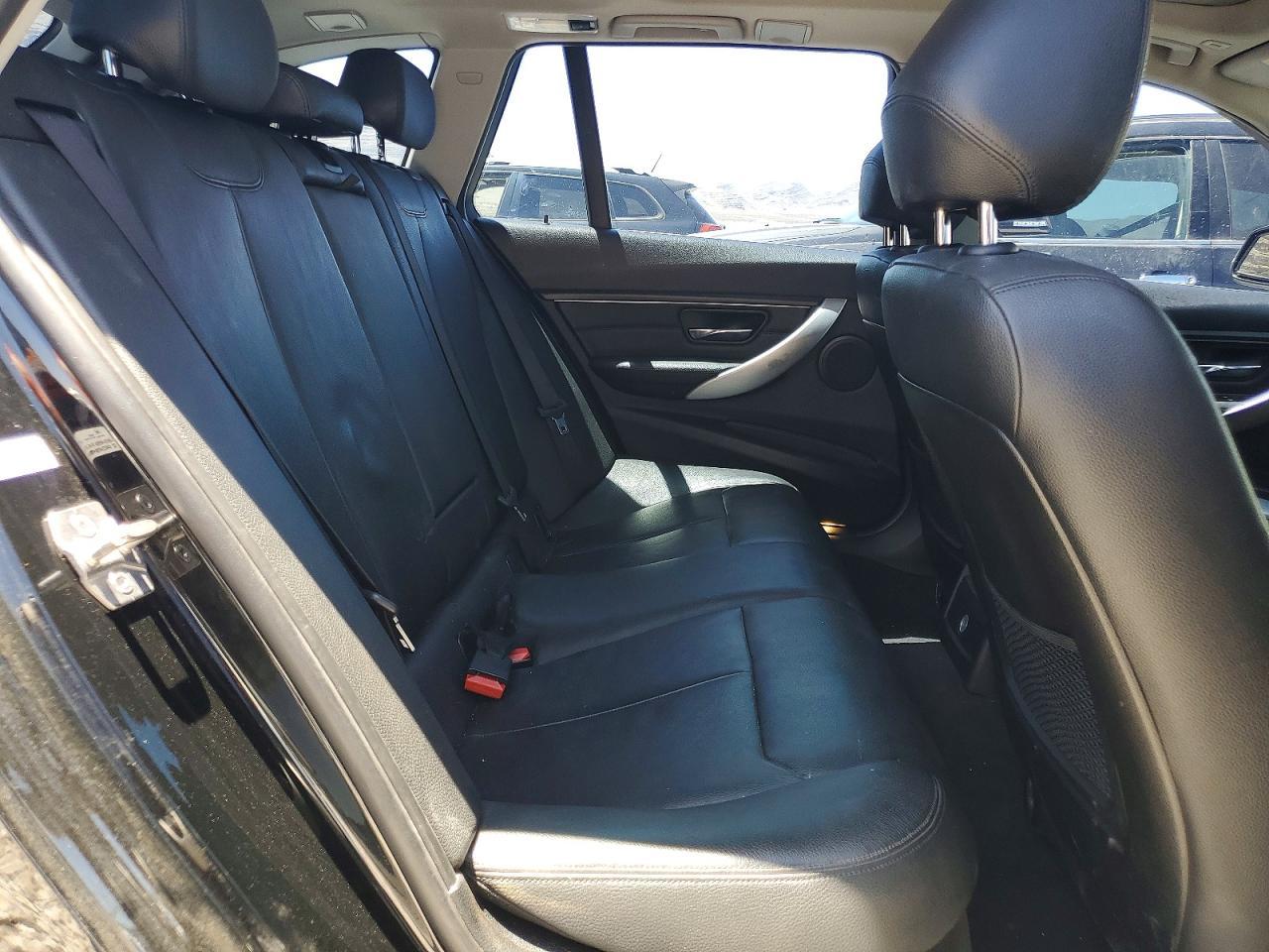 2015 BMW 328 Xi - zdjęcie 10