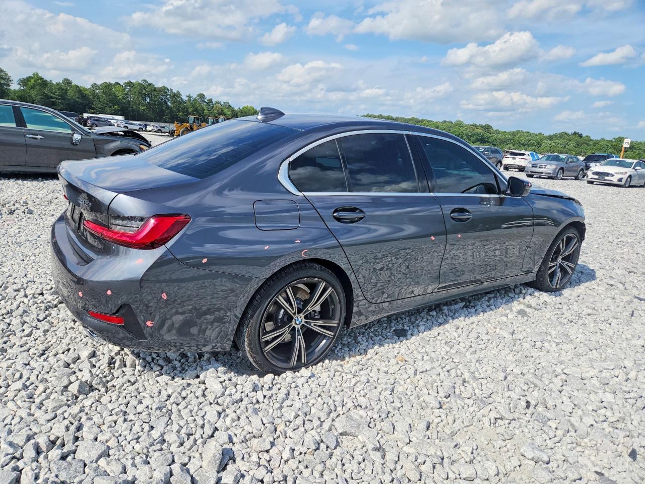 2020 BMW 330I - zdjęcie 3