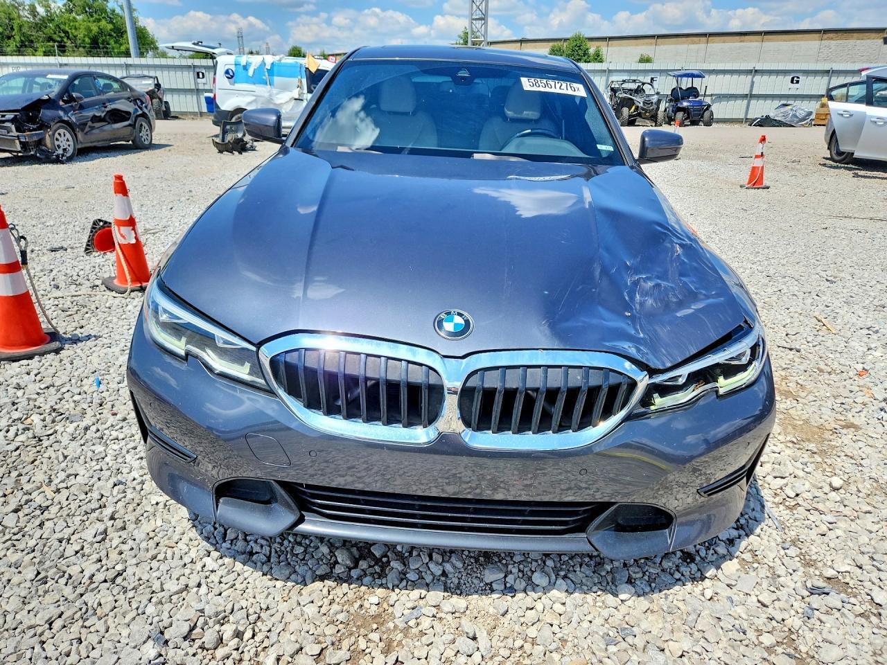 2021 BMW 330Xi - zdjęcie 5