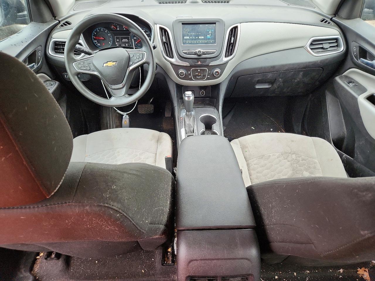 2018 Chevrolet Equinox Ls - zdjęcie 8