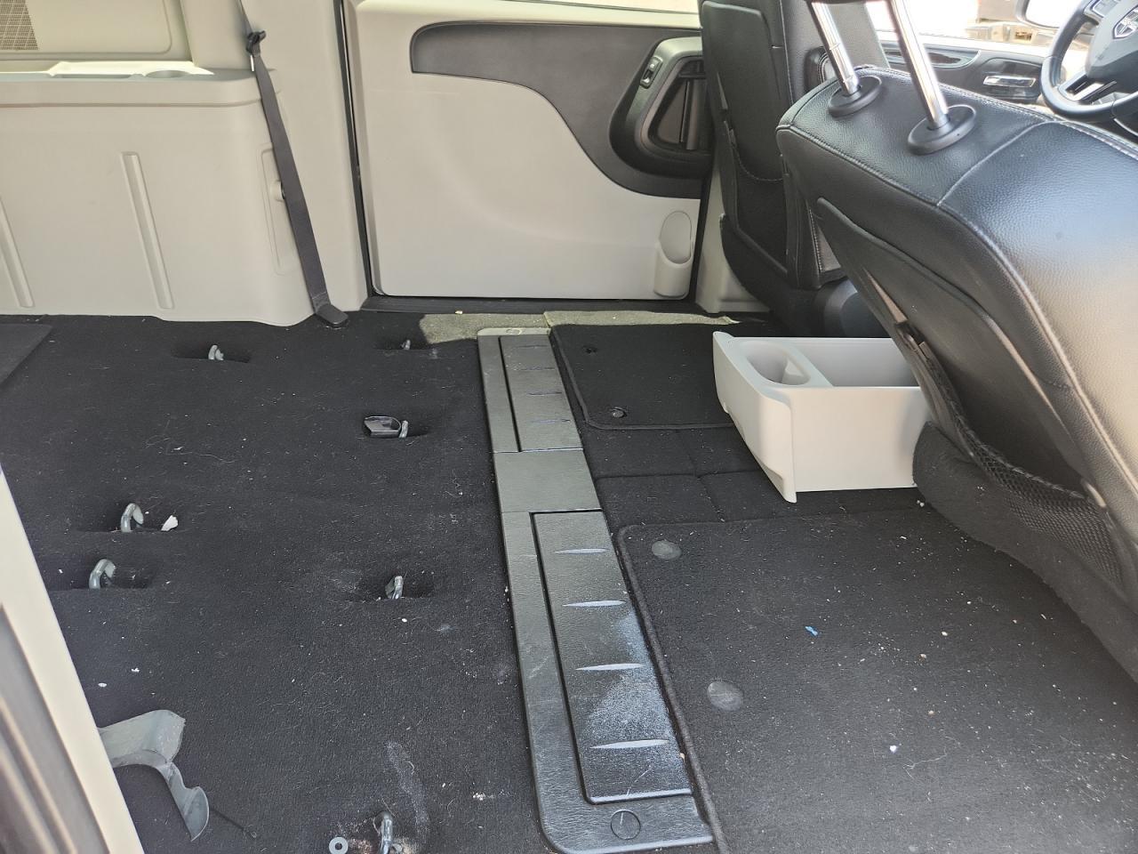 2017 Dodge Grand Caravan Sxt - zdjęcie 11