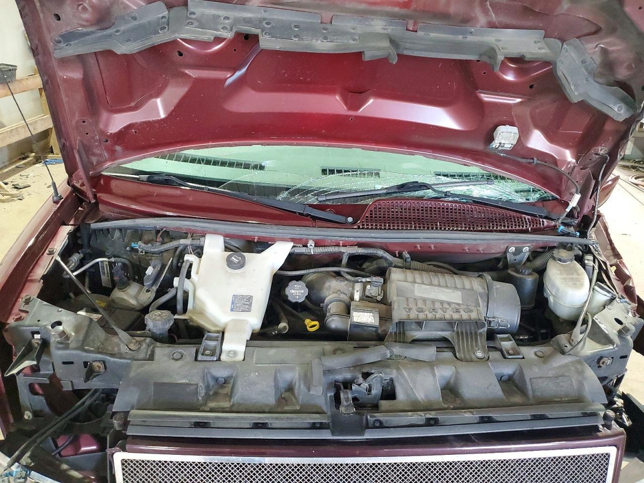 2018 Chevrolet Express G2500 - zdjęcie 12