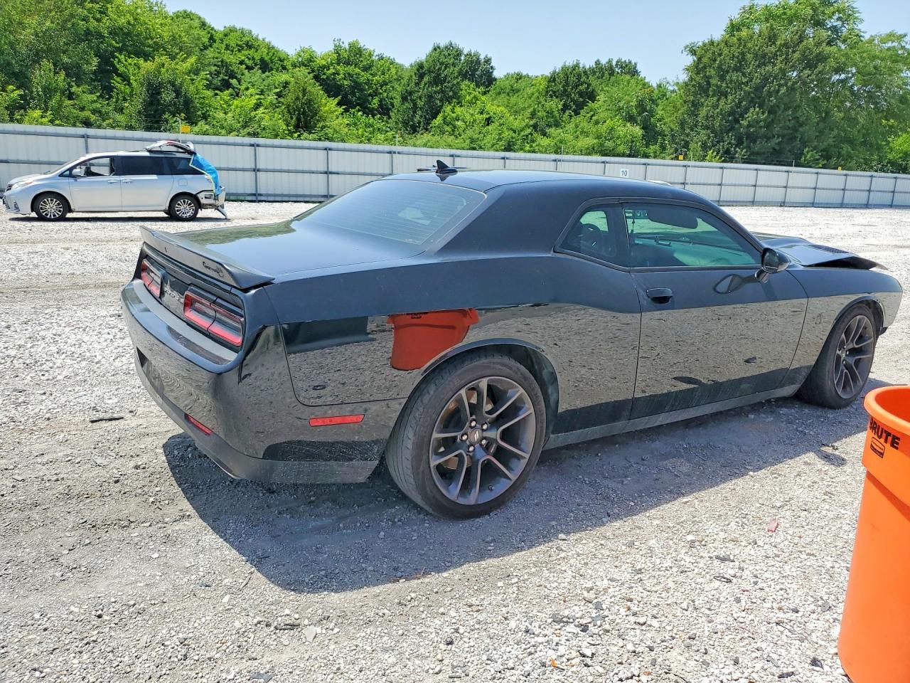 2022 Dodge Challenger R/T Scat Pack - zdjęcie 3