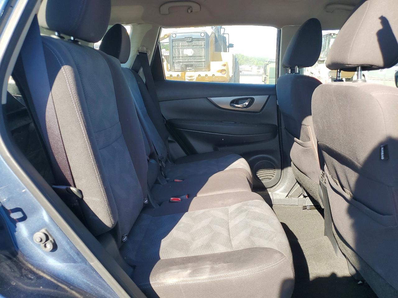 2016 Nissan Rogue S - zdjęcie 11