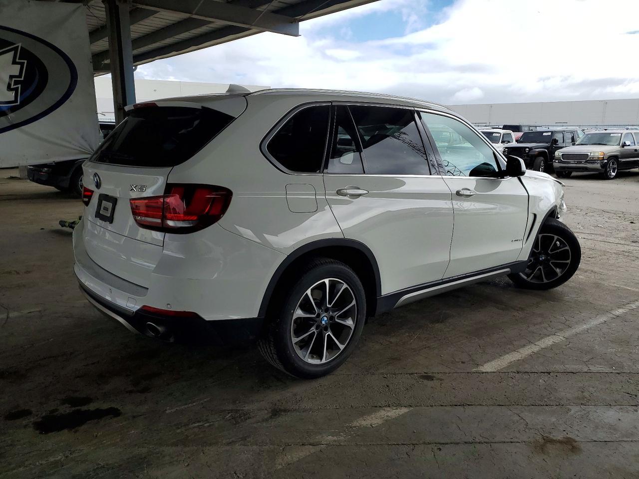 2017 BMW X5 Sdrive35I - zdjęcie 3