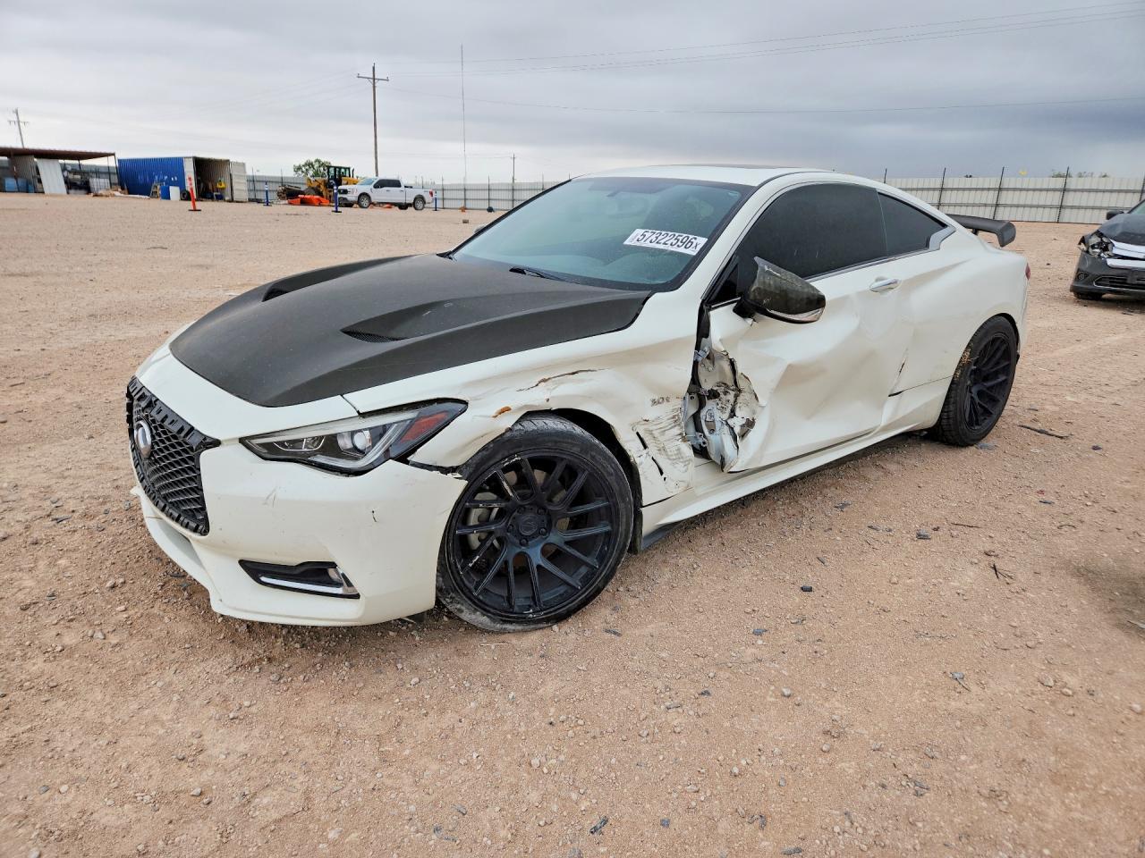 Infiniti Q60 - zdjęcie 1