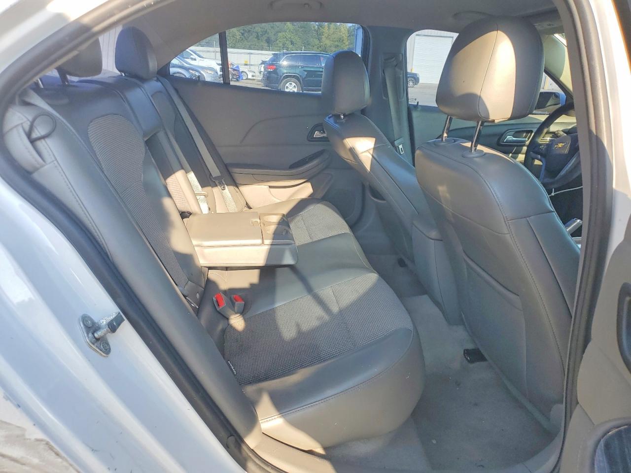 2014 Chevrolet Malibu 1Lt - zdjęcie 10