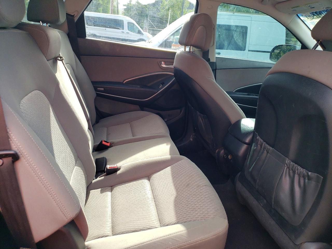 2017 Hyundai Santa Fe Se - zdjęcie 11