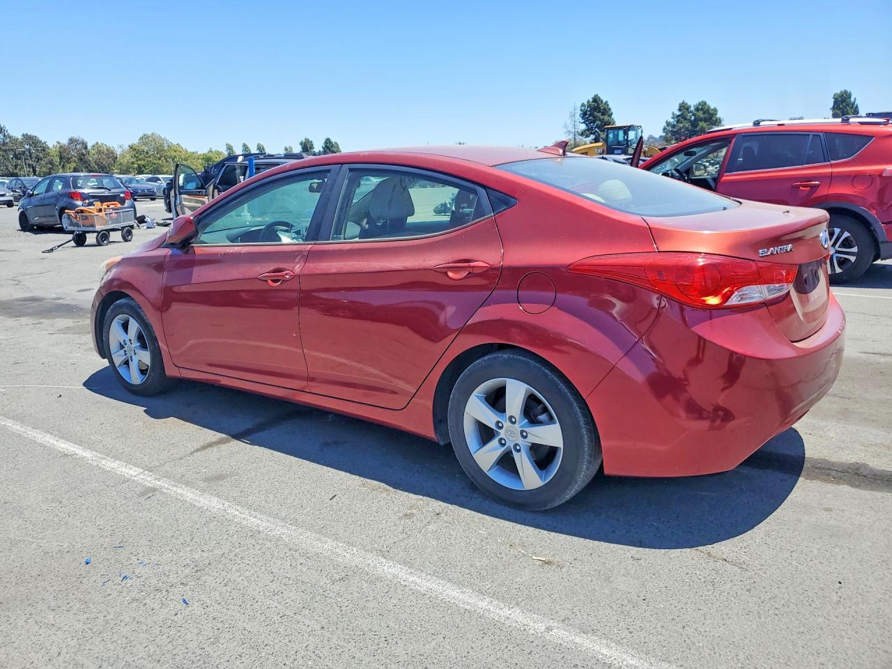 2013 Hyundai Elantra Gls - zdjęcie 2