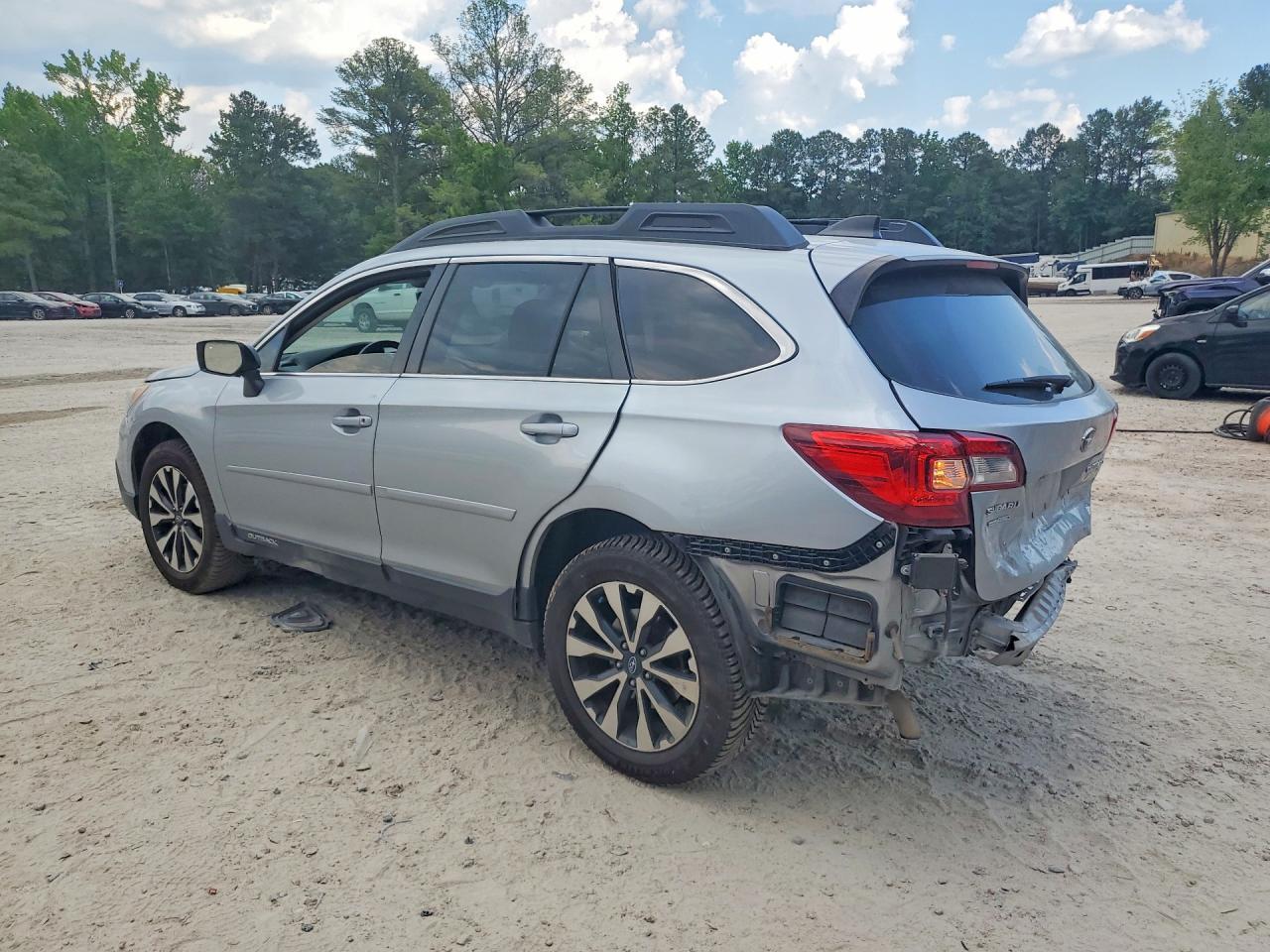 2017 Subaru Outback 2.5I Limited - zdjęcie 2