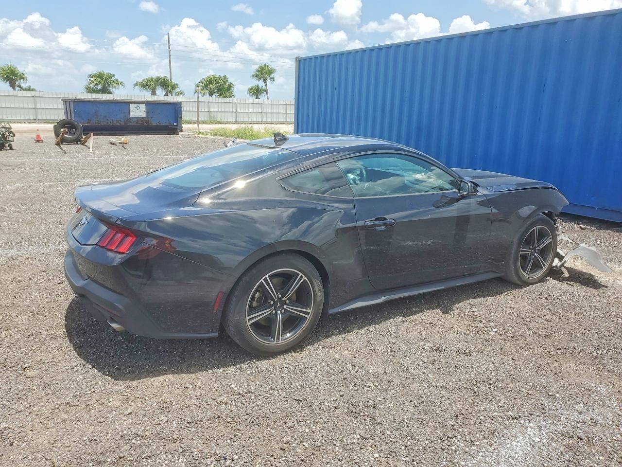 2024 Ford Mustang - zdjęcie 3