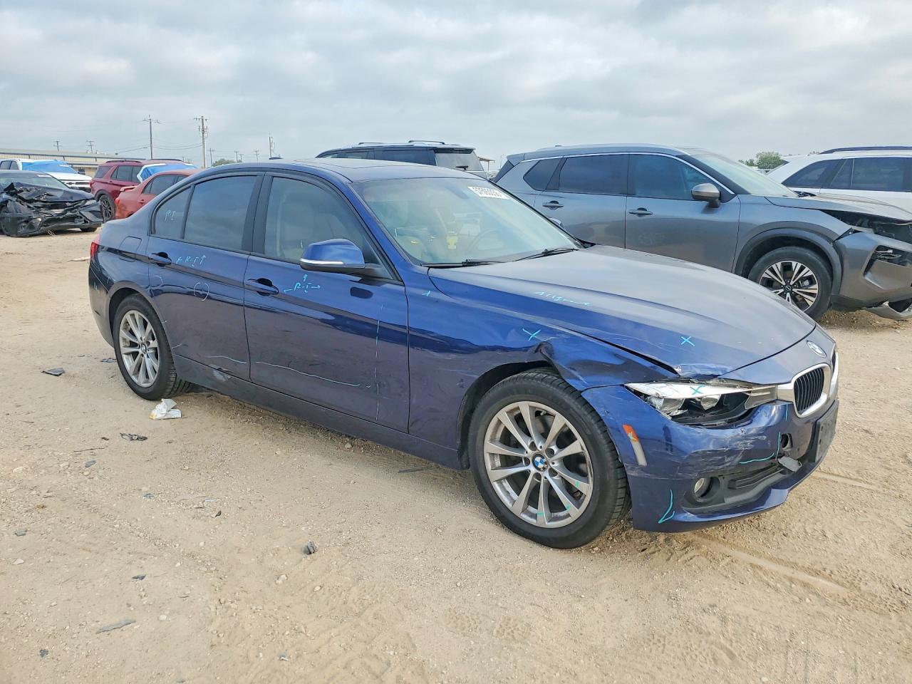 2016 BMW 320 I - zdjęcie 4
