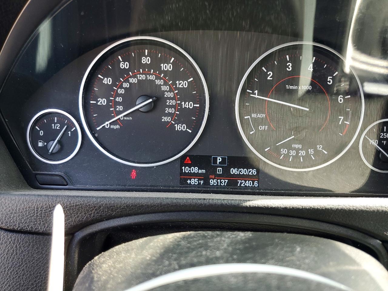 2018 BMW 330 I - zdjęcie 9