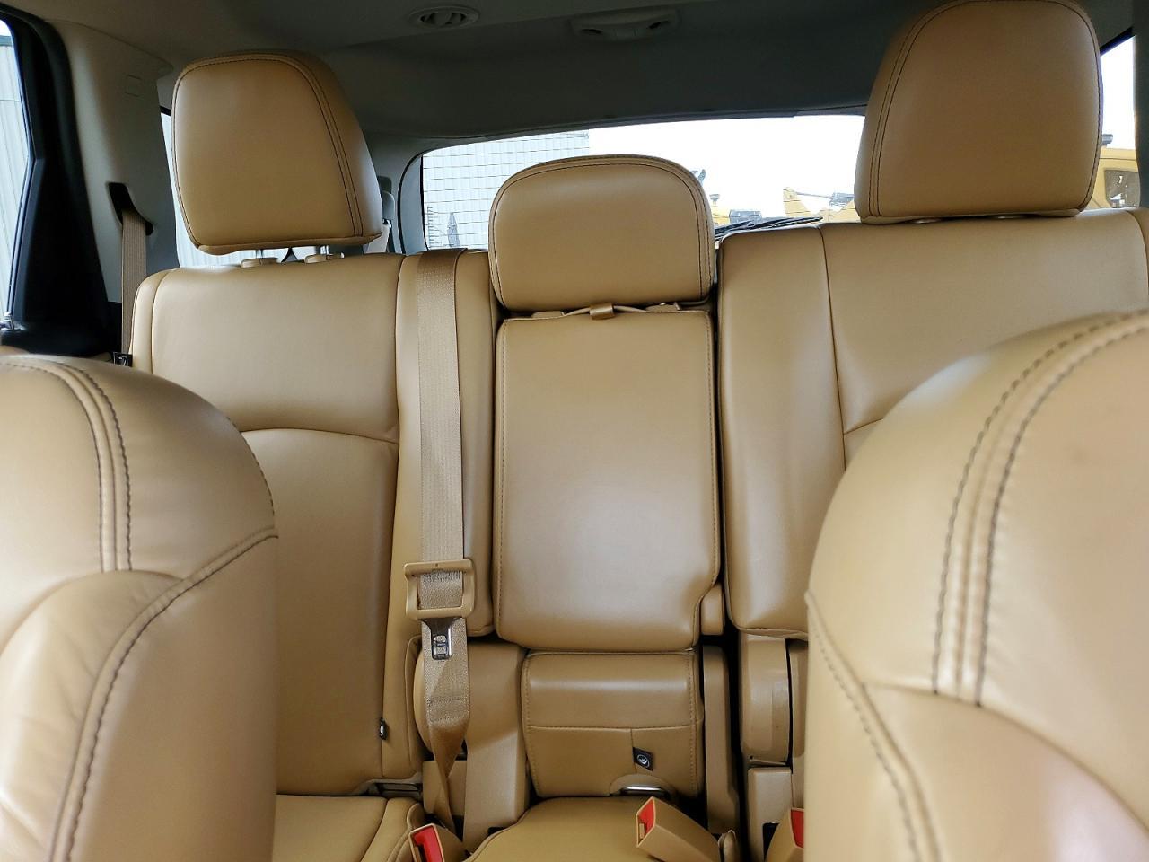 2014 Dodge Journey R/T - zdjęcie 10