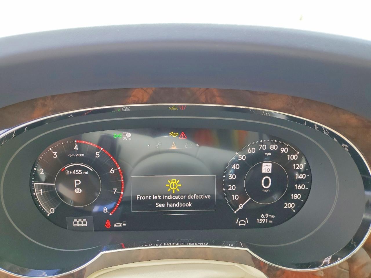 2025 Bentley Bentayga - zdjęcie 9