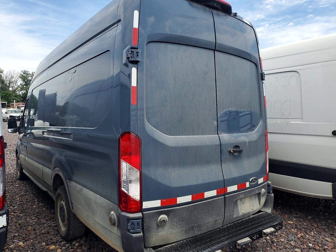2019 Ford Transit T-250 - zdjęcie 2