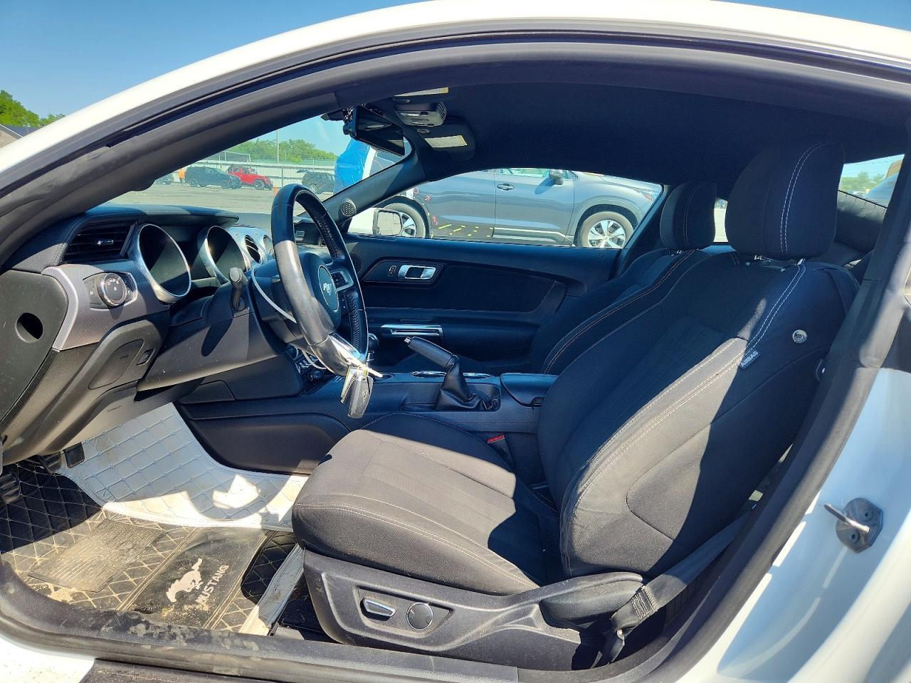 2019 Ford Mustang Gt - zdjęcie 7