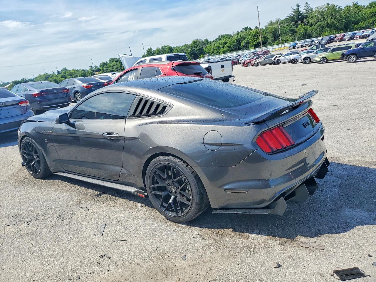 2016 Ford Mustang Gt - zdjęcie 2