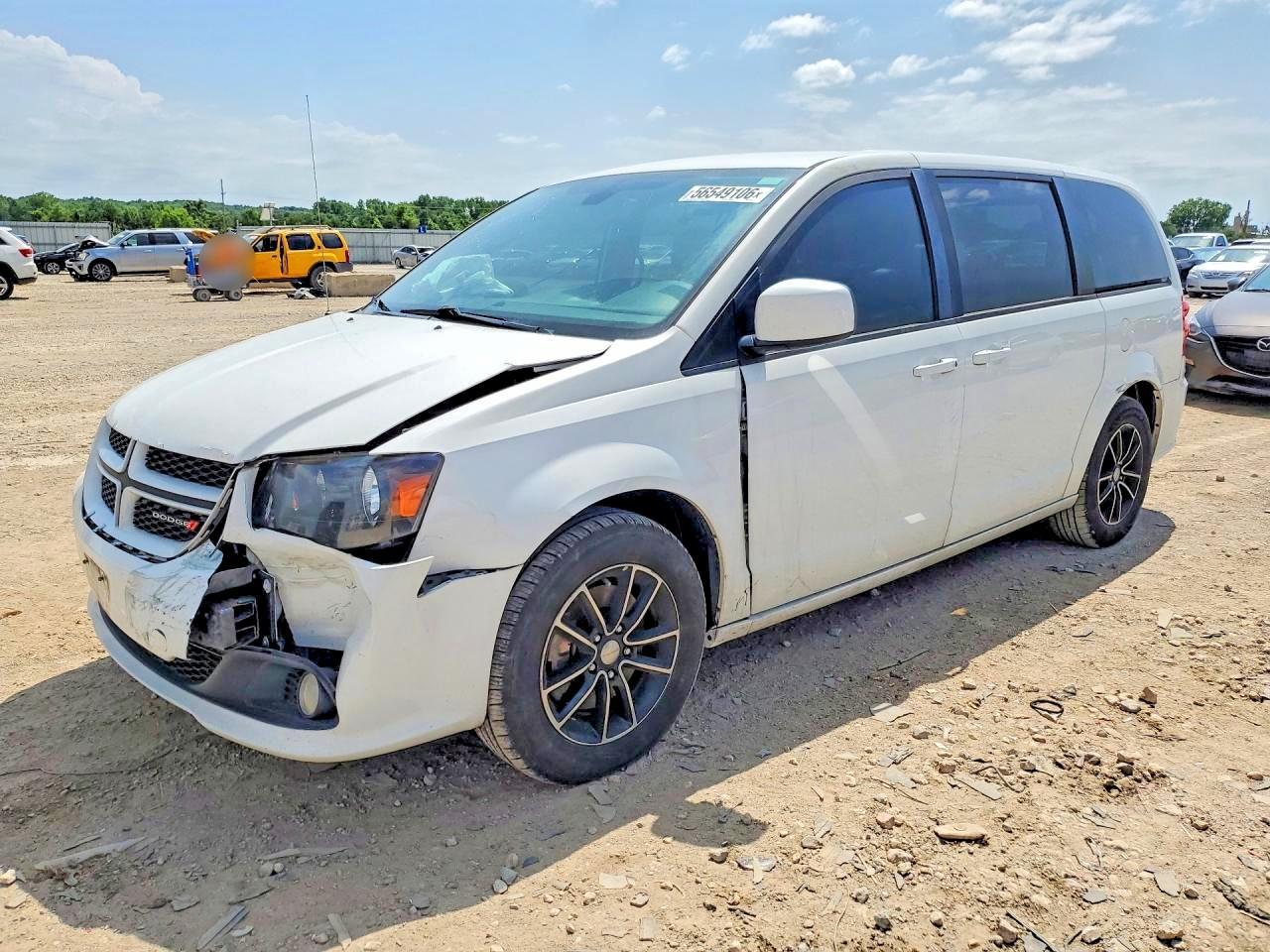 2019 Dodge Grand Caravan Gt - zdjęcie główne
