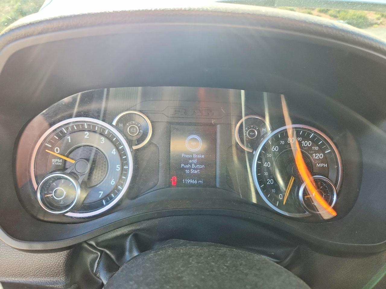 2022 Ram 1500 Tradesman - zdjęcie 9