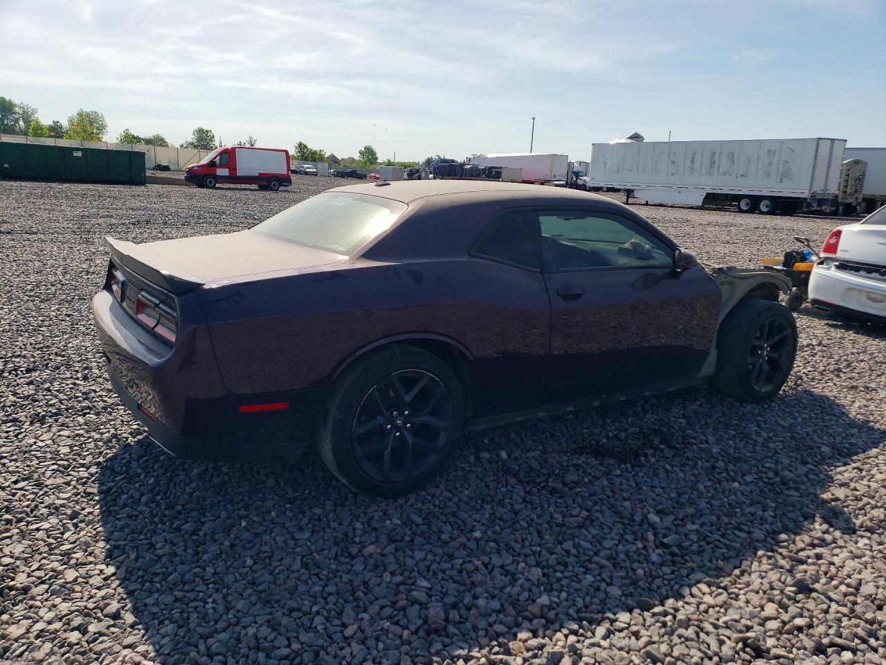 2022 Dodge Challenger Sxt - zdjęcie 3