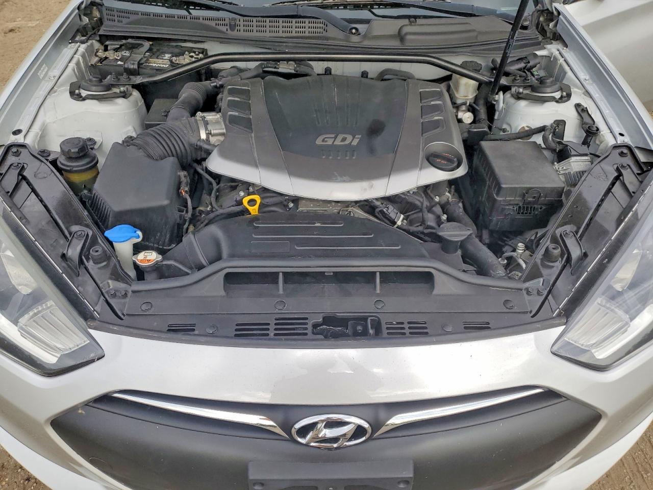 2015 Hyundai Genesis Coupe 3.8 Ultimate - zdjęcie 11