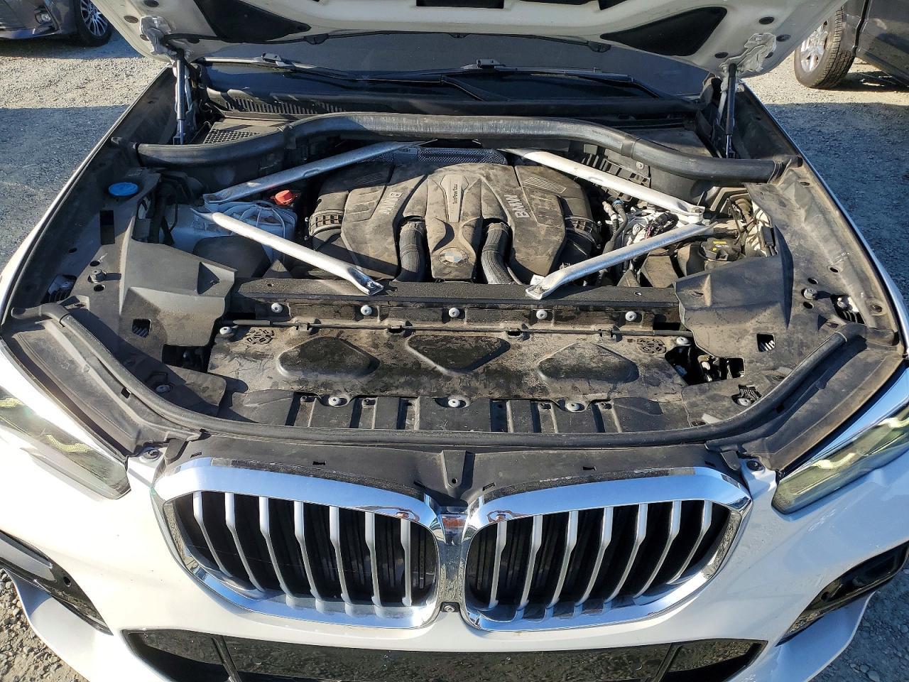 2019 BMW X5 xDrive50I - zdjęcie 12