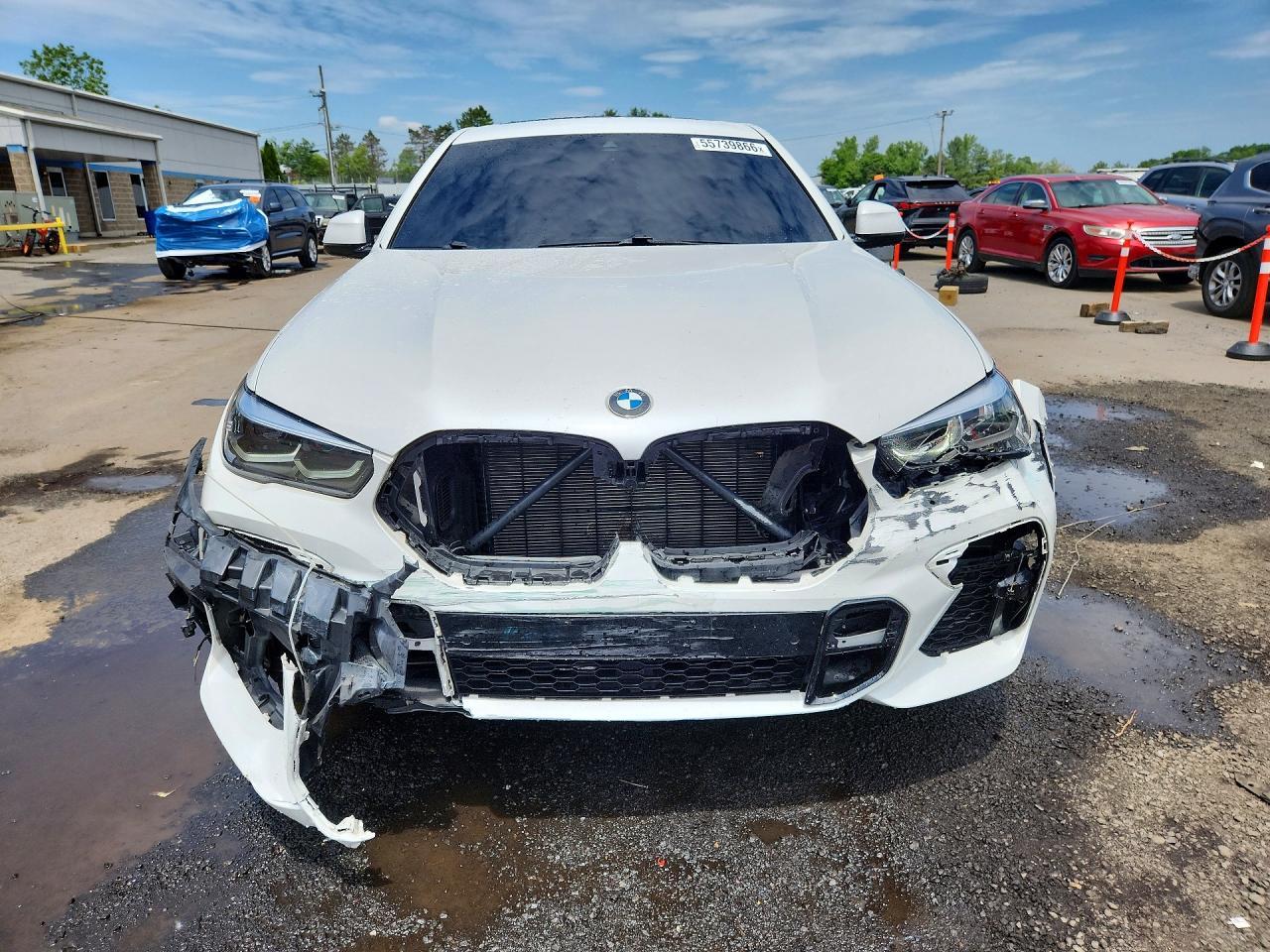 2021 BMW X6 xDrive40I - zdjęcie 5