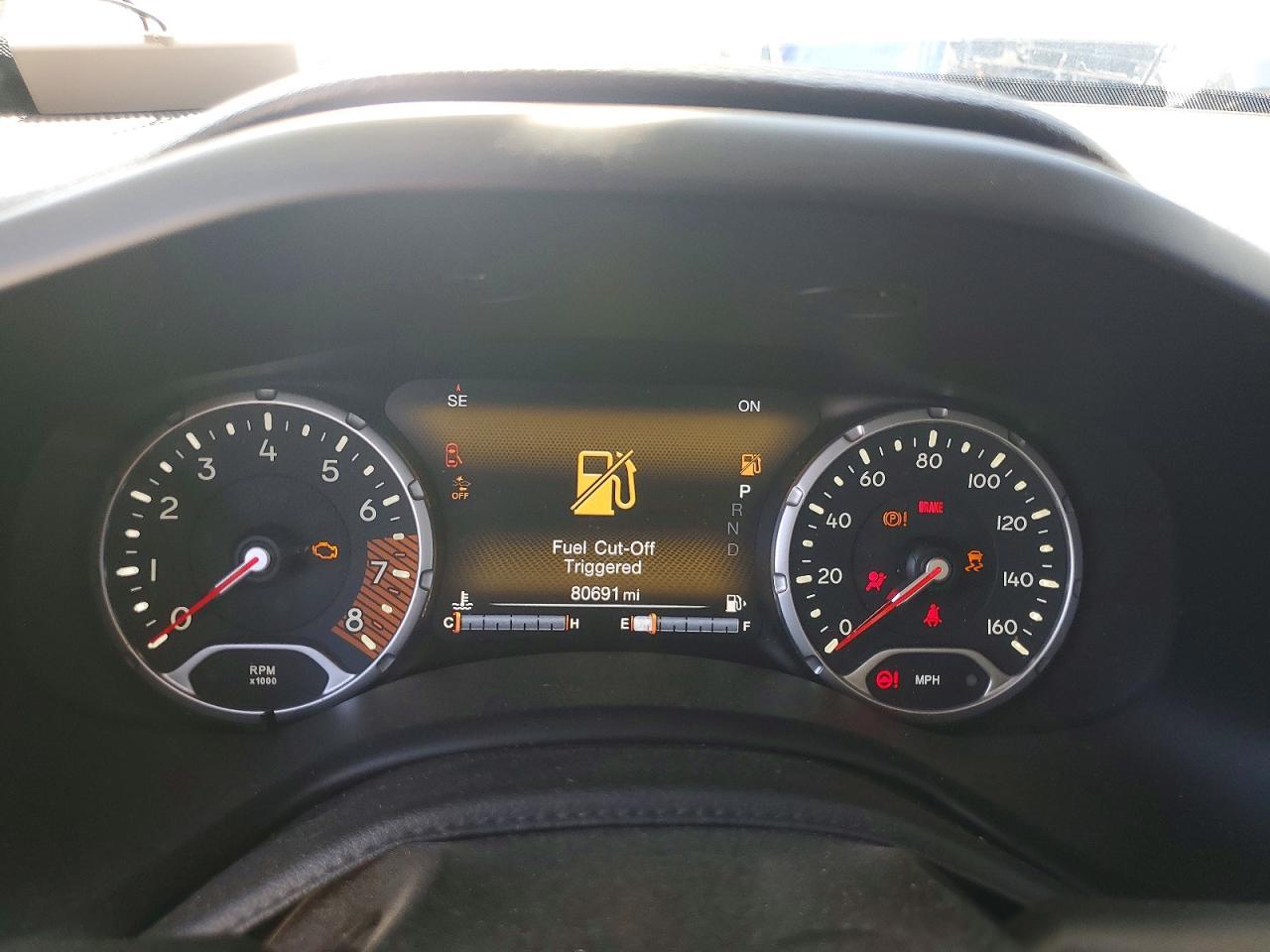 2021 Jeep Renegade Latitude - zdjęcie 9