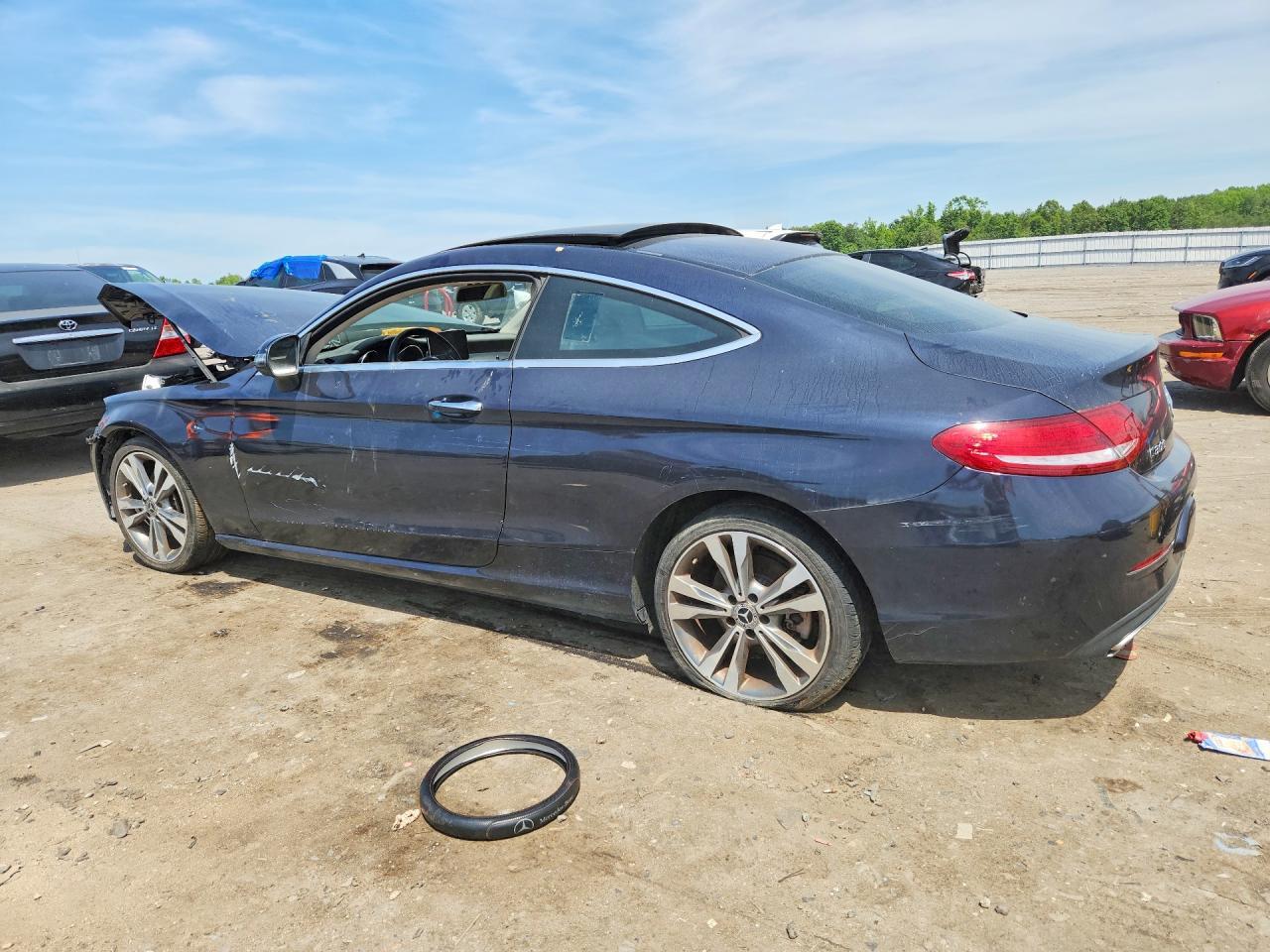 2017 Mercedes-Benz C 300 4Matic - zdjęcie 2
