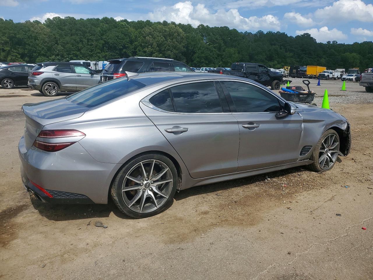 2022 Genesis G70 2.0T - zdjęcie 3