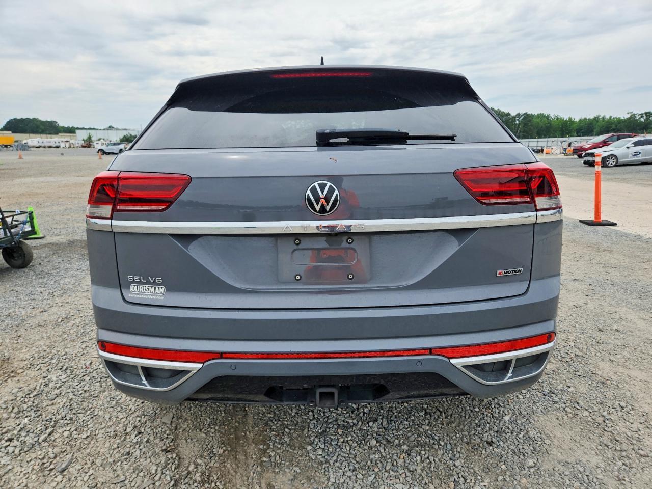 2021 Volkswagen Atlas Cross Sport Sel R-Line - zdjęcie 6
