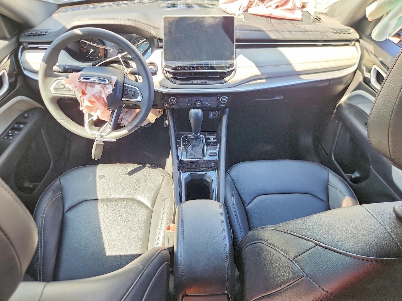 2025 Jeep Compass Limited - zdjęcie 8