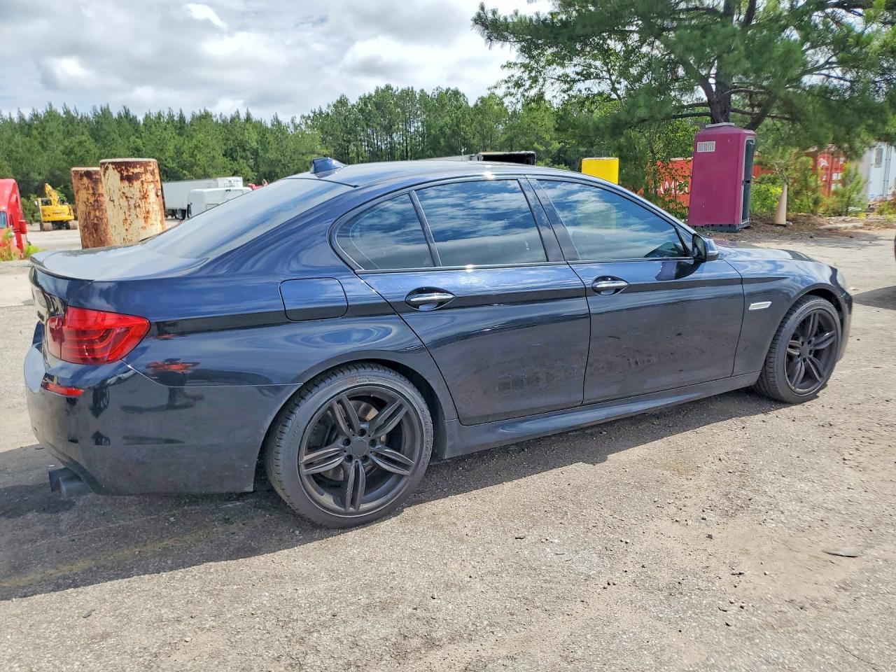 2014 BMW 550 Xi - zdjęcie 3