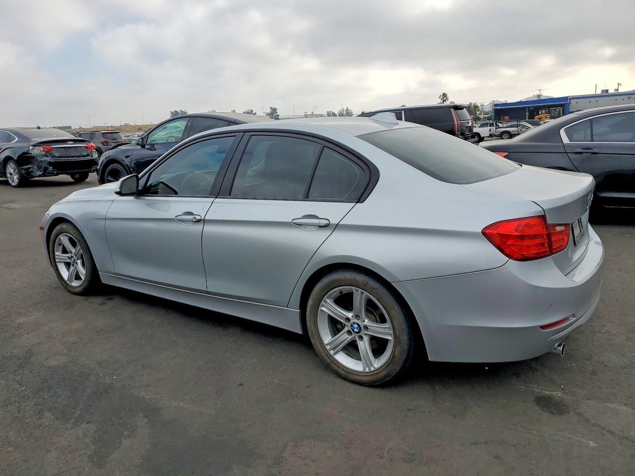 2015 BMW 328 D - zdjęcie 2