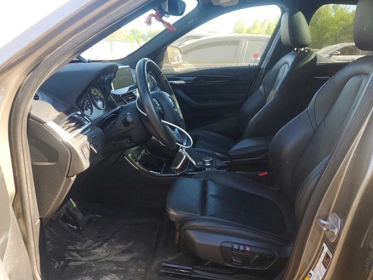 2016 BMW X1 xDrive28I - zdjęcie 7