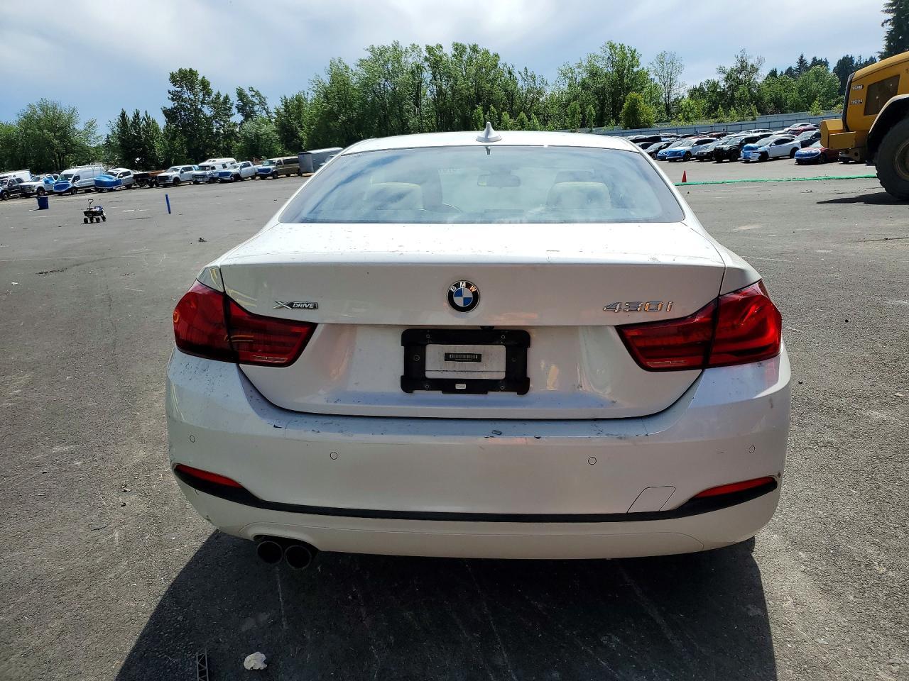 2019 BMW Seria 4 Coupe 430i - zdjęcie 6