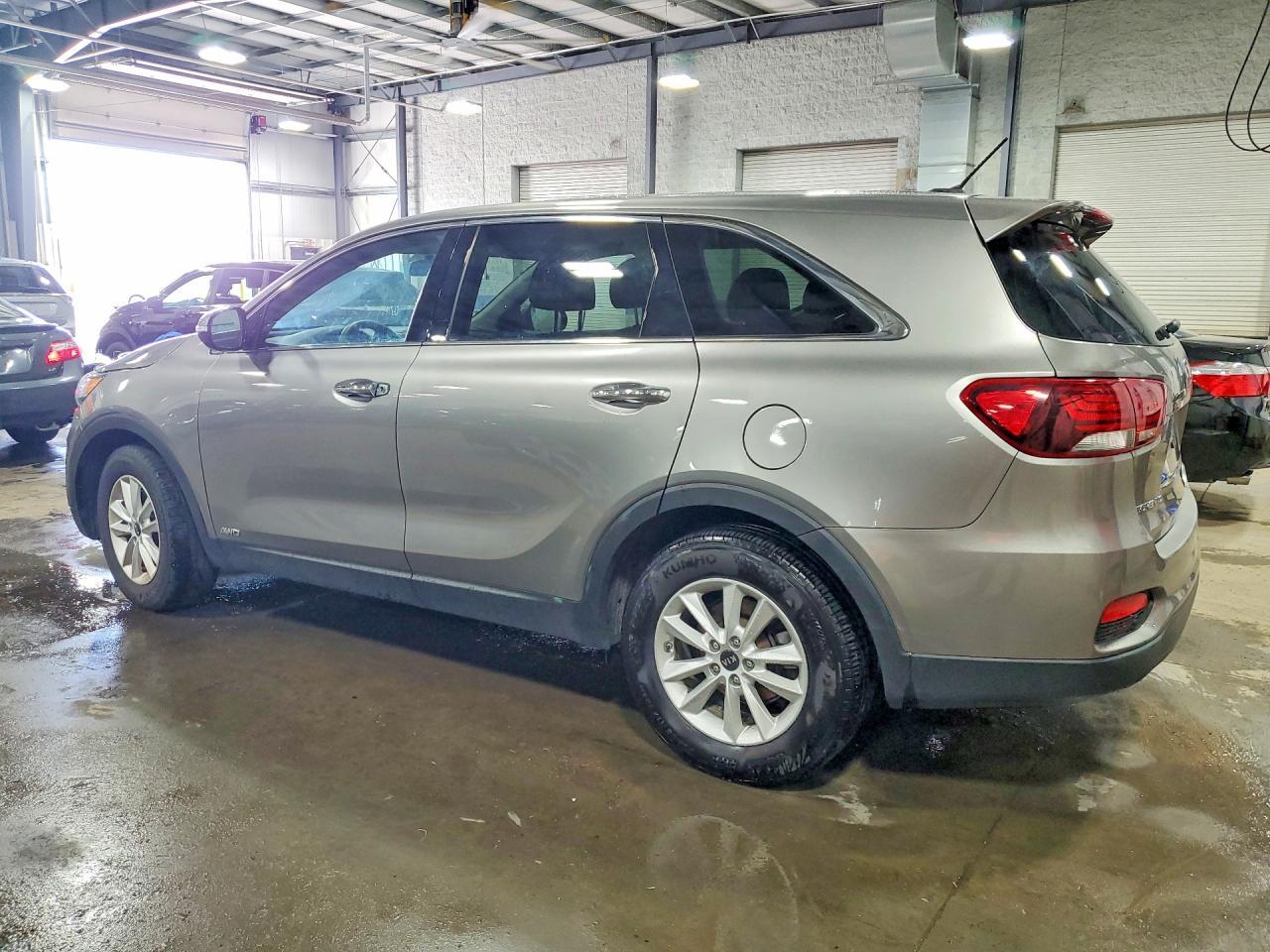 2019 Kia Sorento Lx V6 - zdjęcie 2