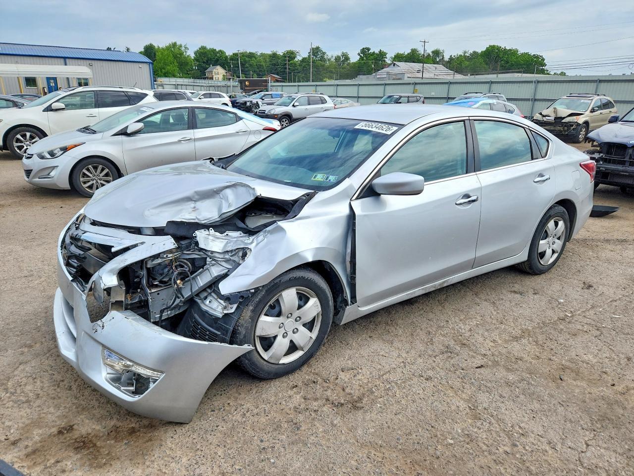 2015 Nissan Altima 2.5 S - zdjęcie główne