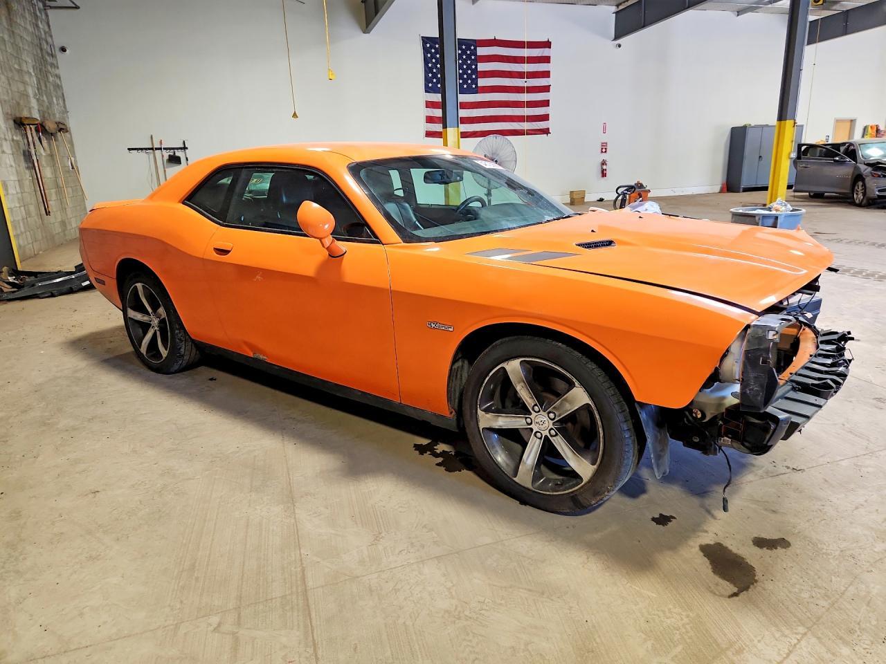 2014 Dodge Challenger Sxt - zdjęcie 4