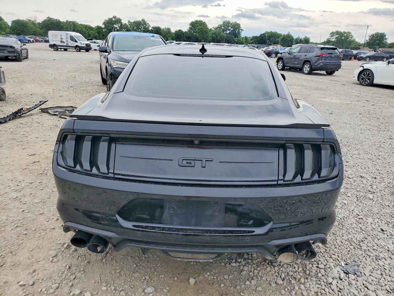 2022 Ford Mustang Gt - zdjęcie 6
