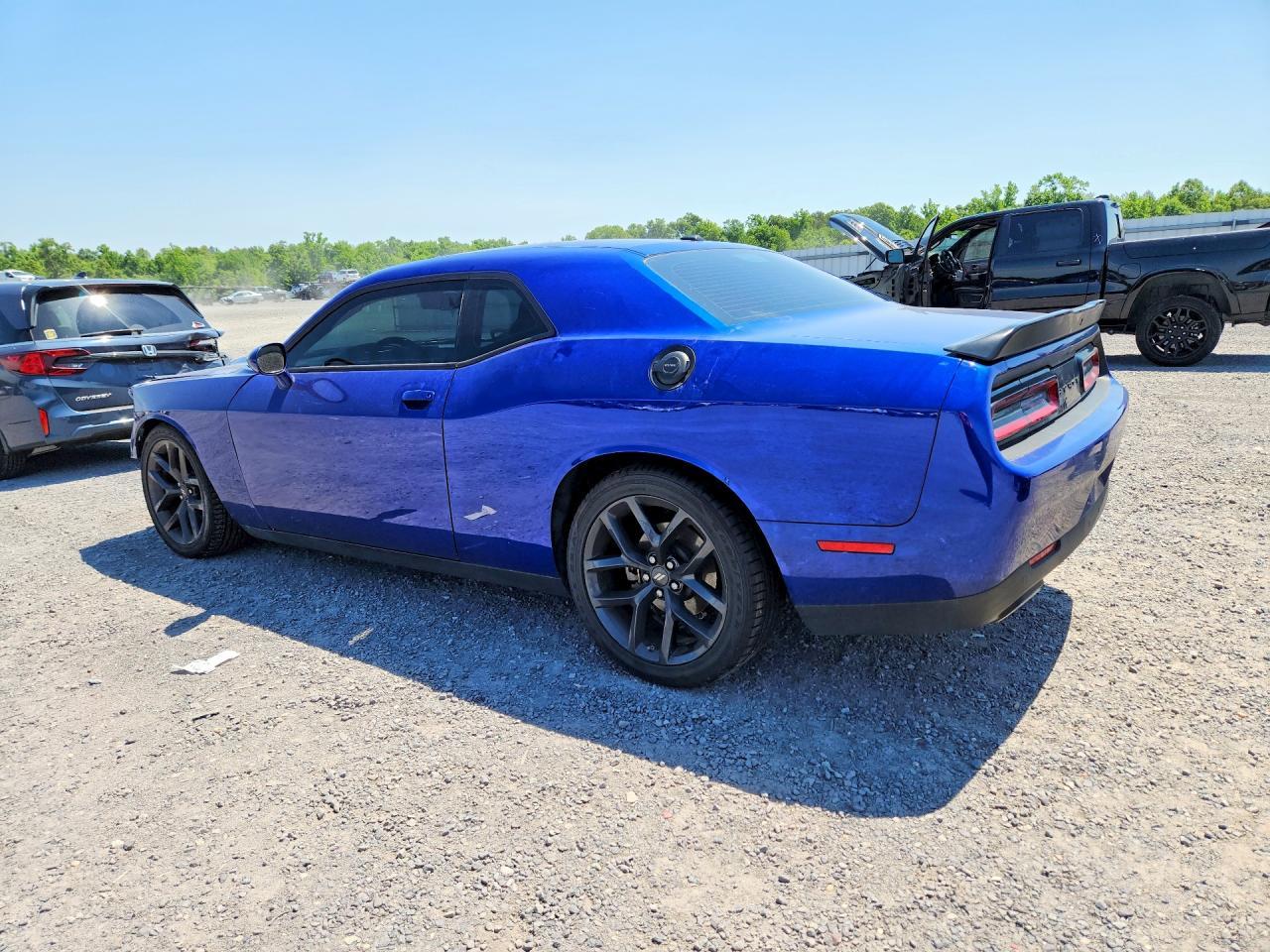 2022 Dodge Challenger Gt - zdjęcie 2