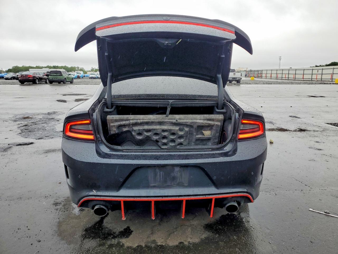 2018 Dodge Charger R - zdjęcie 6
